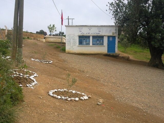 Group Castle schools built Rothen - center