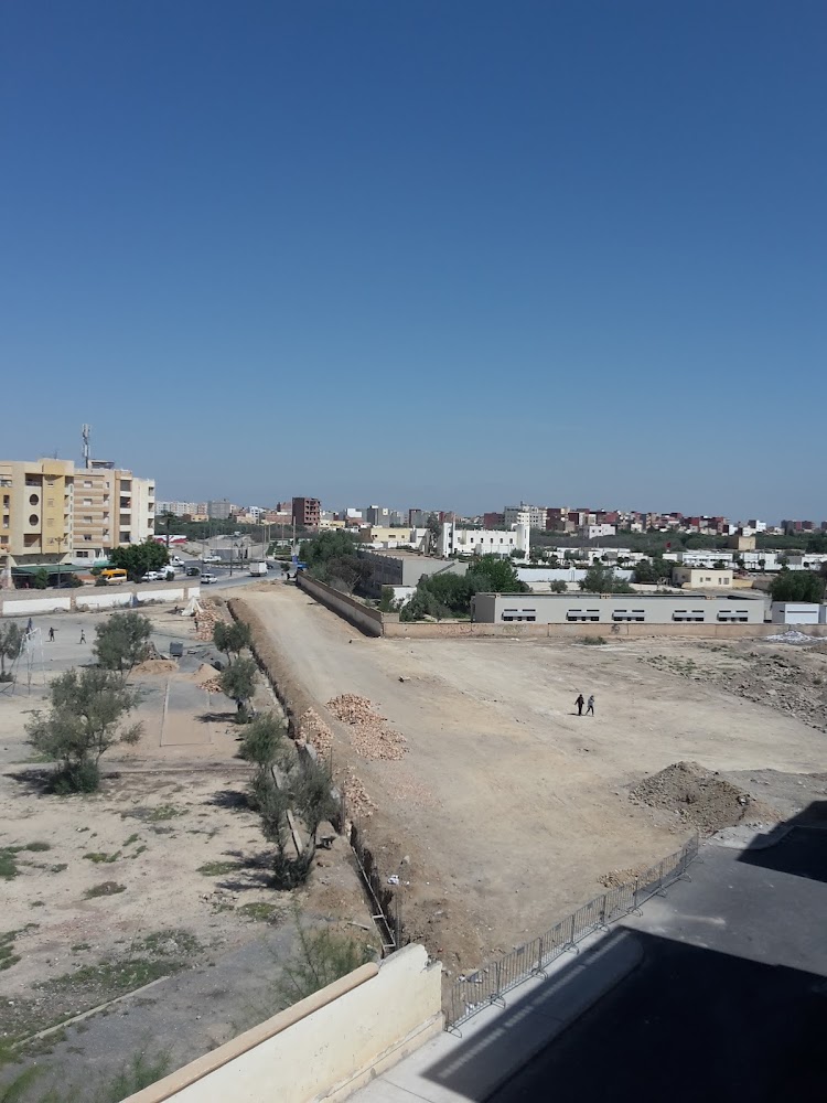 مدرست الإعداديةابن رشد - Guercif