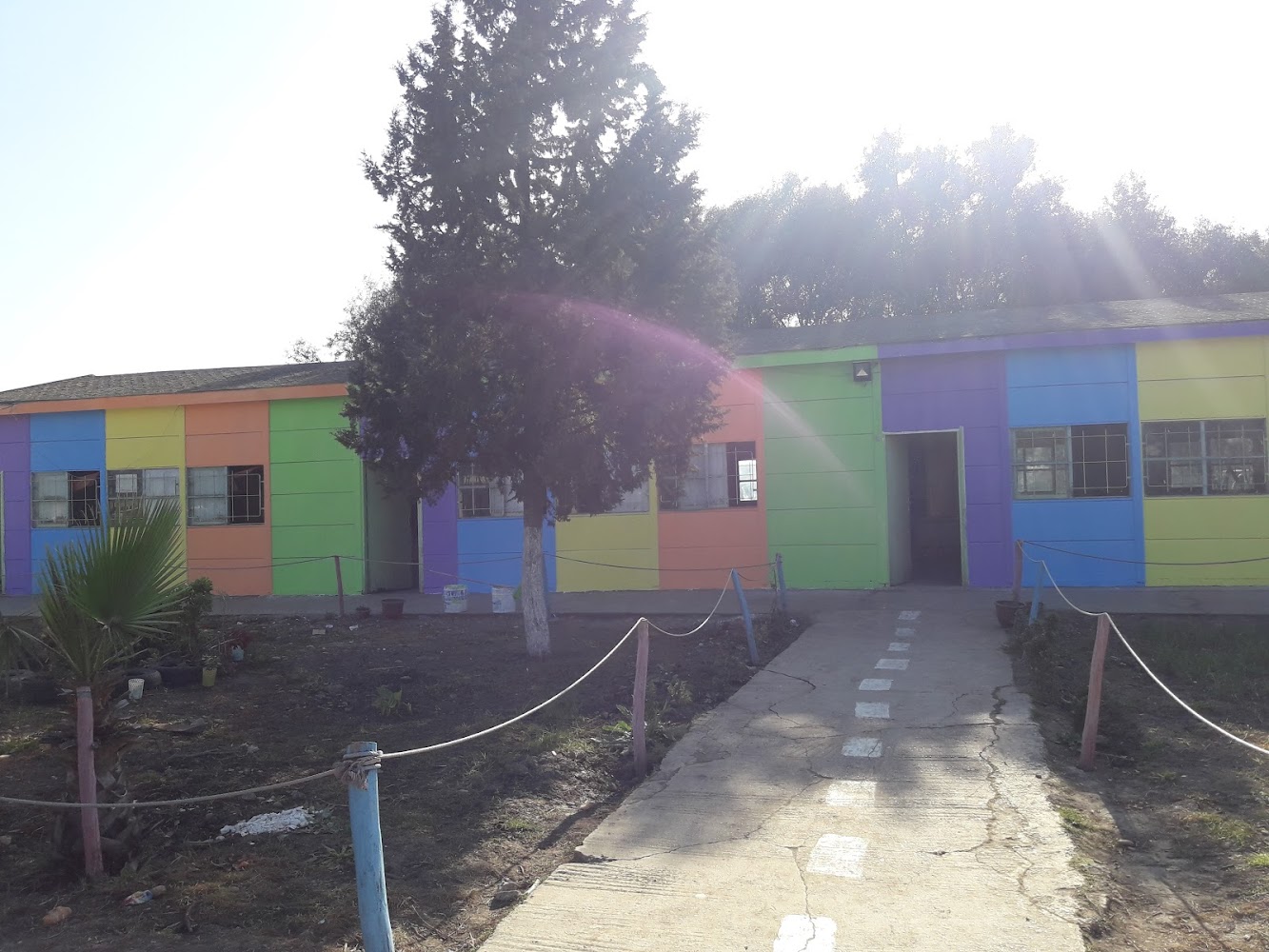 مدرسة حسان بن ثابت