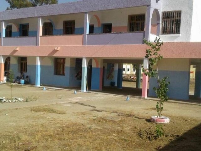 ثانوية محمد السادس الإعدادية - Mokrisset